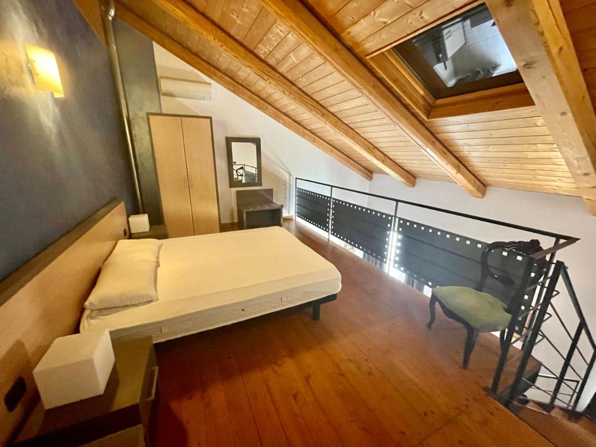 100 Torri Apartment Alba  Eksteriør billede